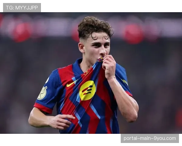 巴塞罗那球迷组织发起静默观赛活动，抗议欧足联处罚决定